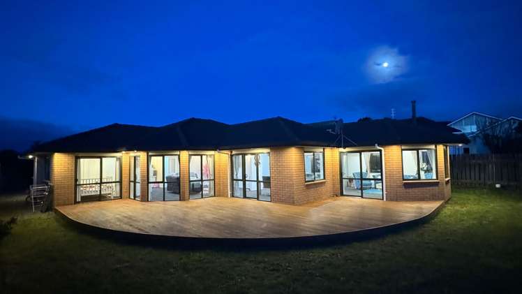 52 Miles Crescent Newlands_18