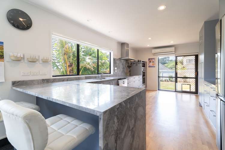 14 Ronald Woolf Place Churton Park_11