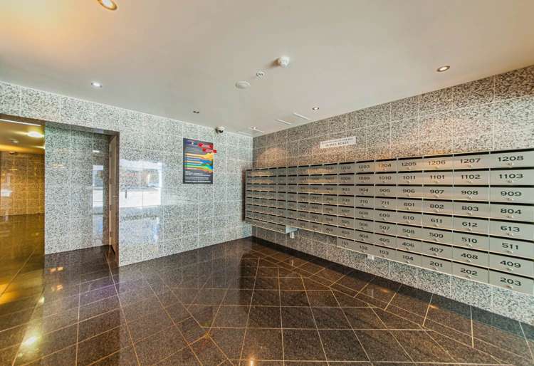 810/152 Hobson Street Auckland Central_12