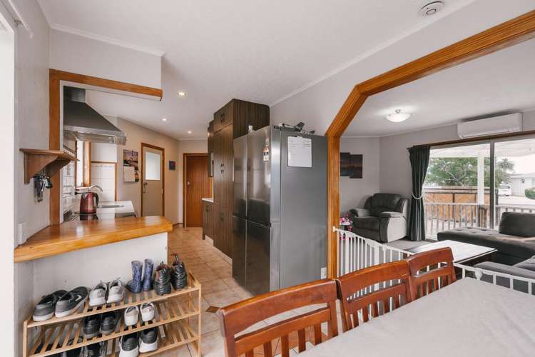 27 Cavendish Crescent Awapuni_5