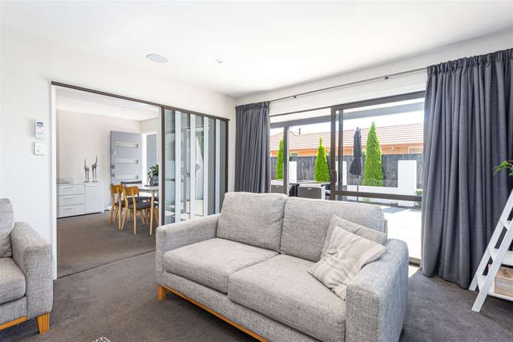 9 Wakelin Place Redwood_21