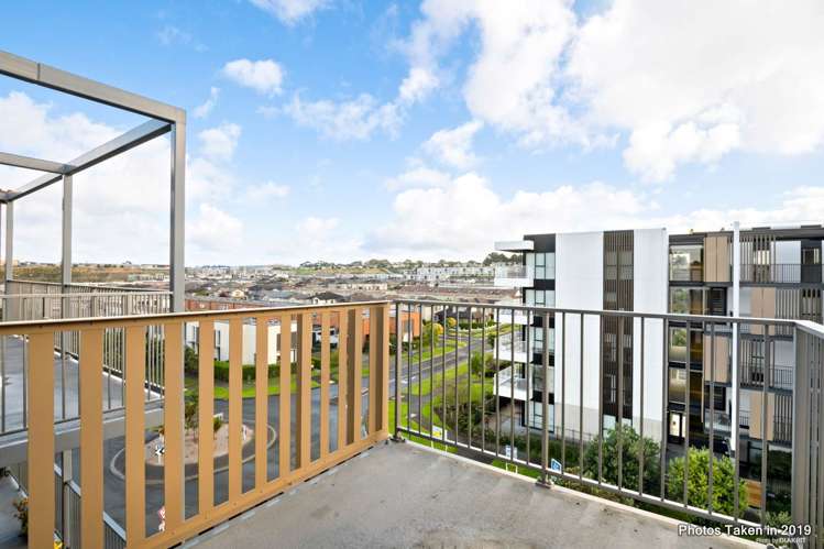 402/4 Bluegrey Avenue Stonefields_2