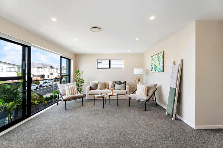 44 Kokowai Parade Hobsonville_10