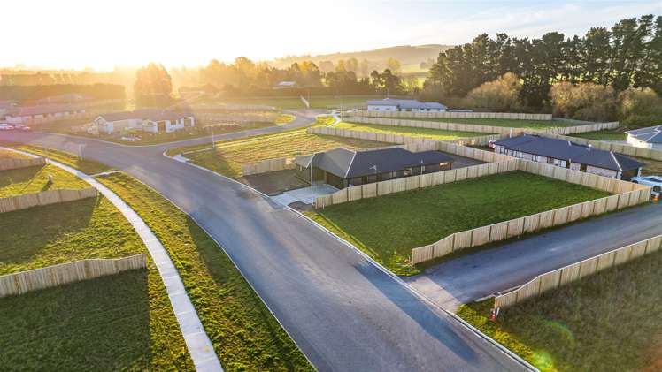 21 Plover Avenue Amberley_17