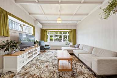 42 Lippiatt Road_2