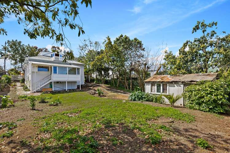 6 Domain Street Devonport_12