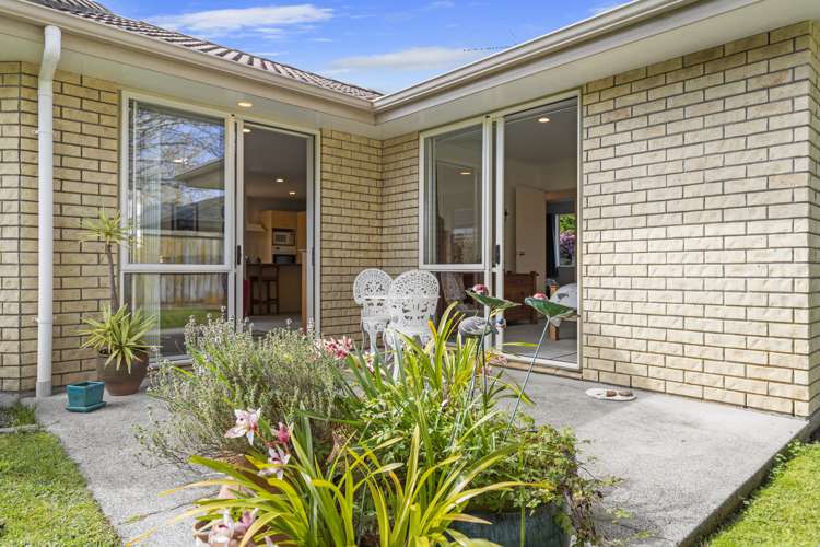 6 Farnham Close Rototuna North_9