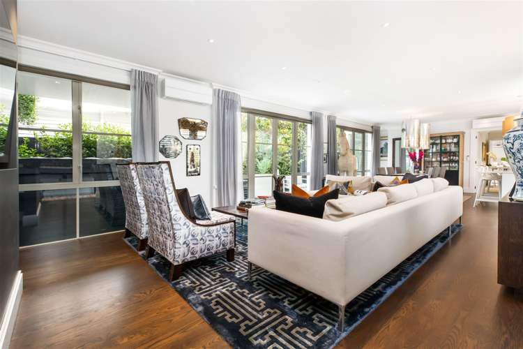 6 Wairarapa Terrace Merivale_5