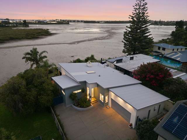 Waterfront Living Meets Everyday Convenience