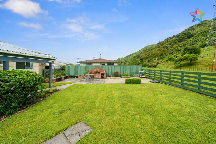 25 Larchmont Grove Totara Park_17
