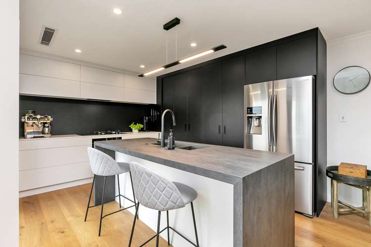 2/21 Rangitoto Terrace Milford_8