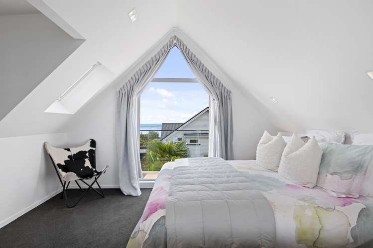 102A Esplanade Sumner_24