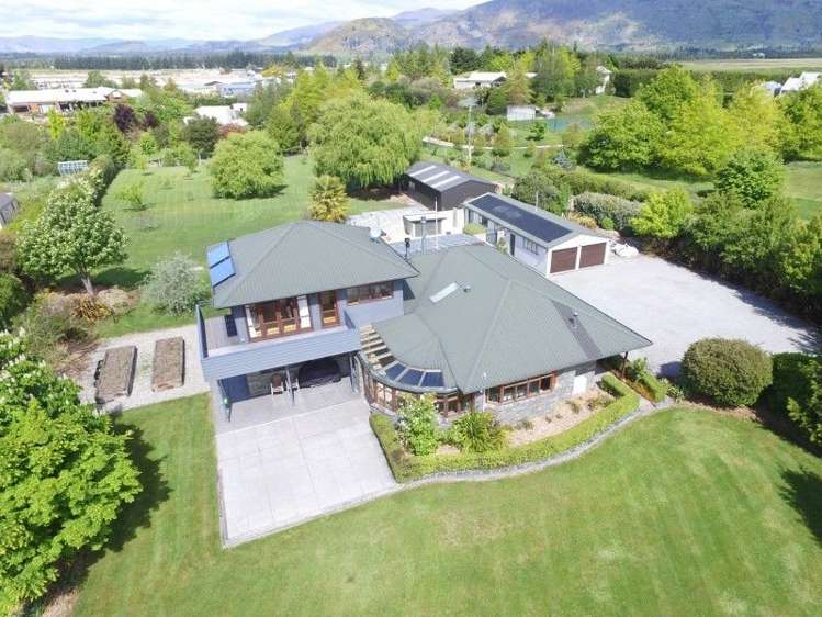 76b Golf Course Road Wanaka Wanaka Houses for Sale One Roof