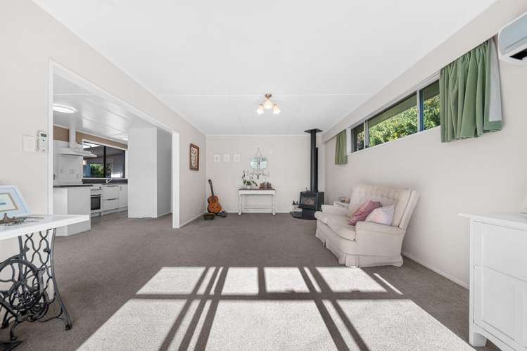 33 Daniell Street Featherston_4