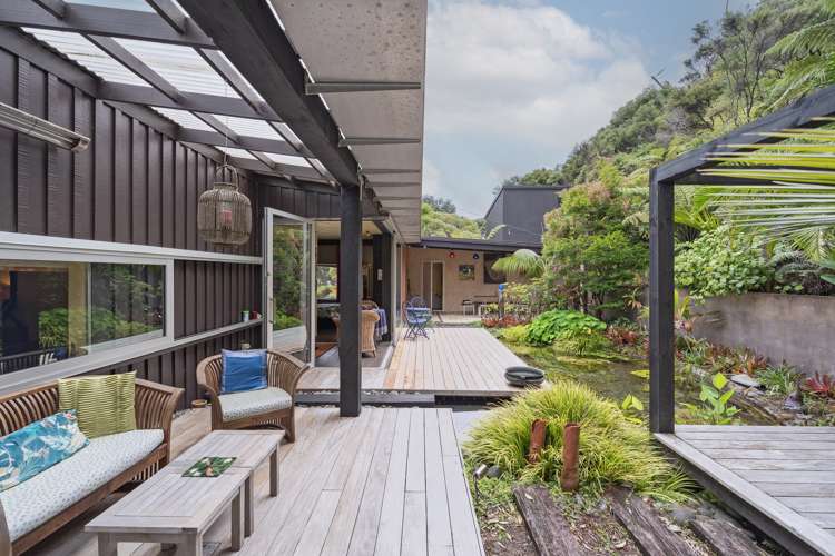 1116 - 1118 Colville Road Amodeo Bay_15