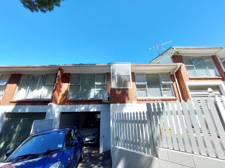 3/1546 Dominion Road Extension 10044_10