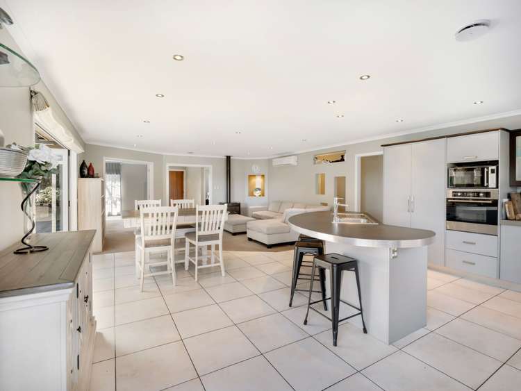 3 Bouvardia Avenue_4