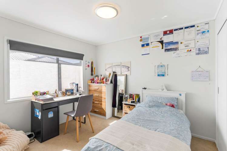 11 Penguin Drive Murrays Bay_22