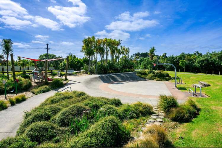 53 Okura River Road Okura_26