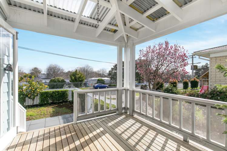36 Ray Small Drive Papakura_3