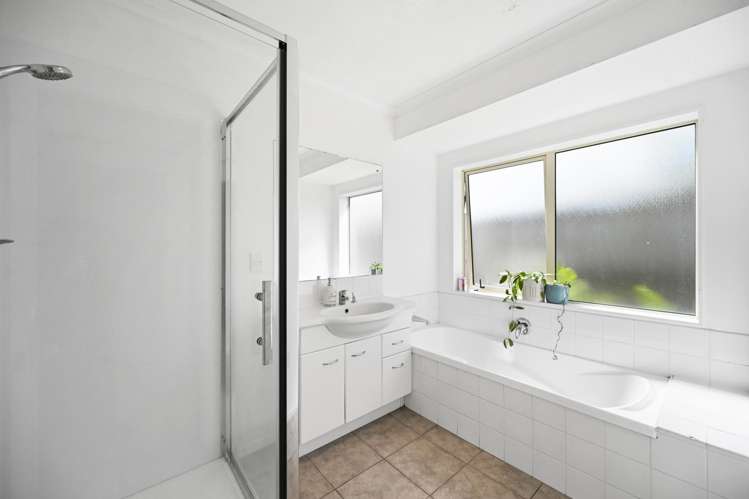 31 Thomas Road Huntington_13