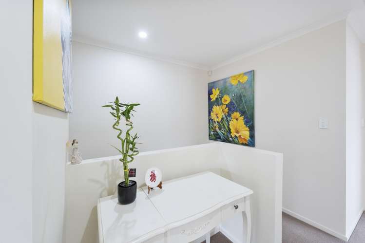 6 Newfound Way Glen Eden_25