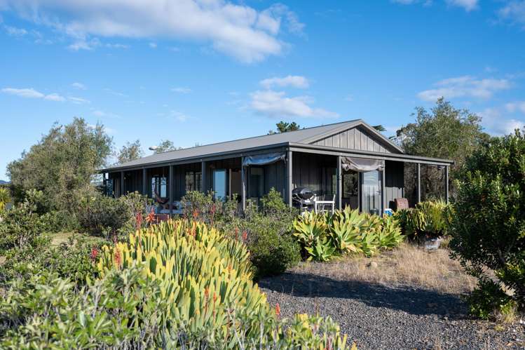 148 Clifton Road Te Awanga_30