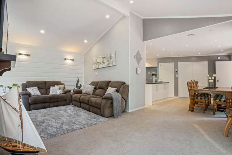 9 Awaruku Road Torbay_8