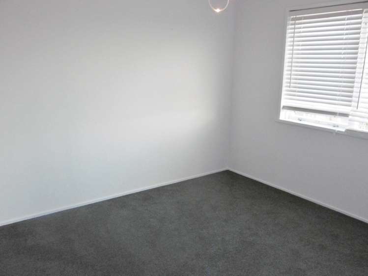 1/10 Dallinghoe Crescent Milford_14