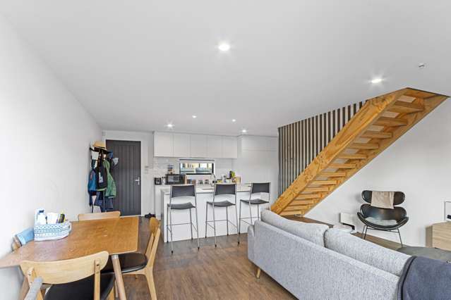 2/45 Division Street Riccarton_1