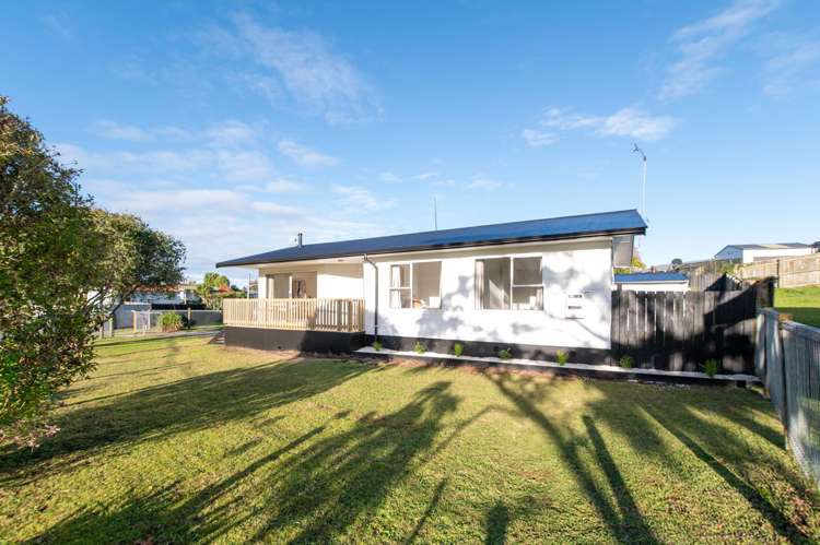 120 Homedale Street Pukehangi_14