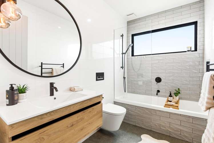 3/2 Clayton Street St Clair_19