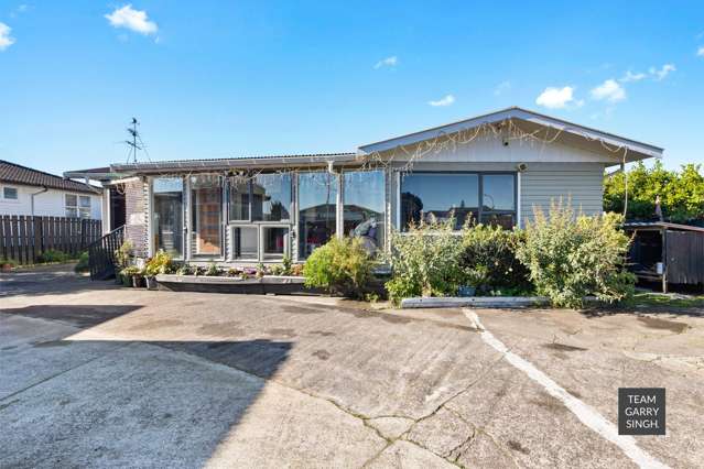 The Perfect Family Fit - 4 Bedrooms of Comfort!
