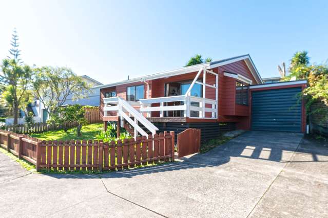 Easy Living with Views, Sunshine & Location
