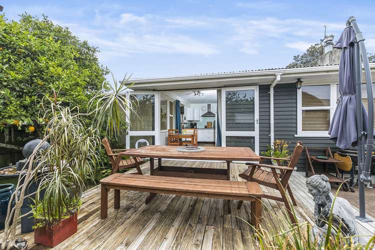 21 Thomas Avenue Te Atatu Peninsula_3