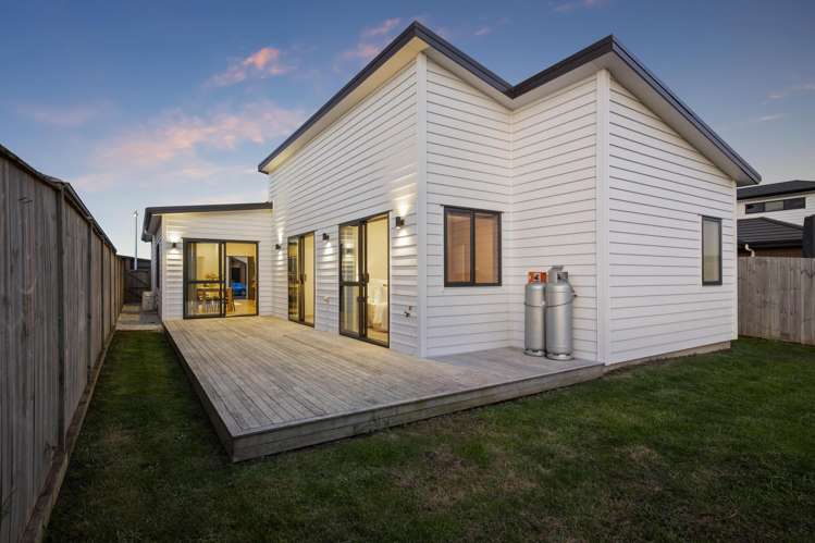 7 Koropupu Street Pukekohe_17