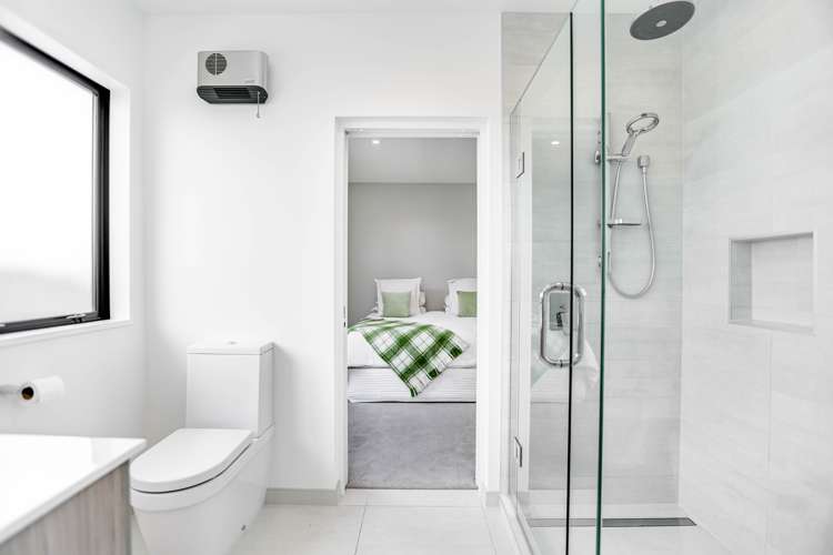 47 Grayshott Avenue Casebrook_11