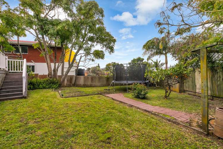 240 Queens Road Panmure_24