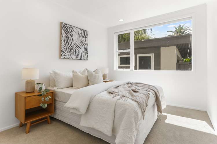 22 Glenmore Road Sunnyhills_15