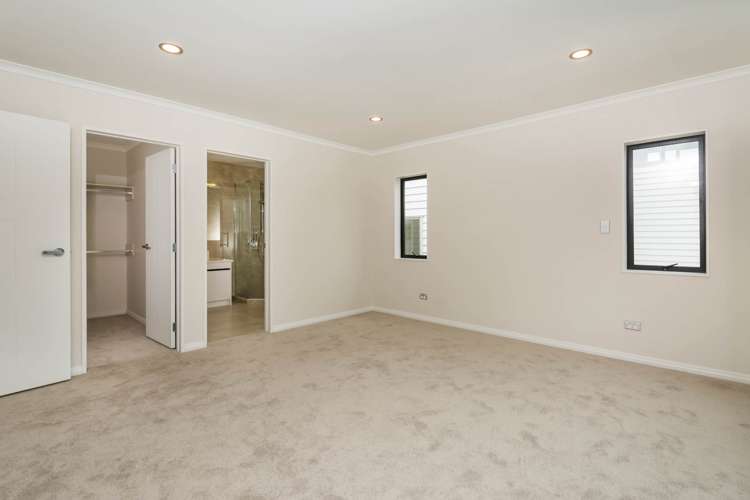 5 Cilliers Drive Silverdale_8