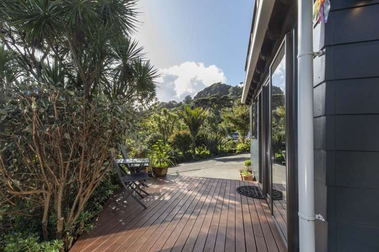 125 Seaview Road Piha_21