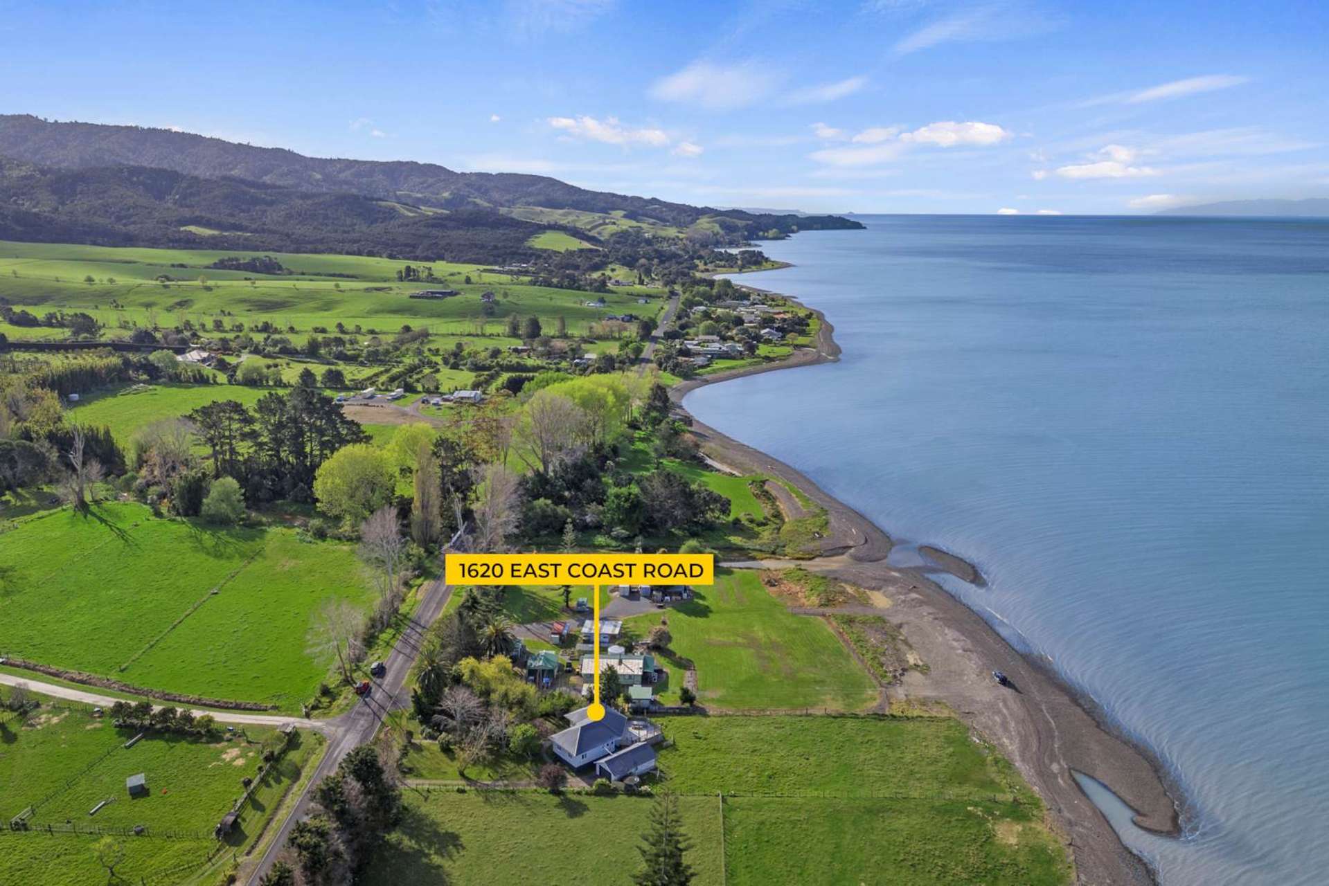 1620 East Coast Road Whakatiwai_0