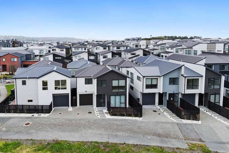 16 Mihi Lane Hobsonville_15