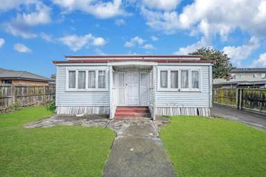63 Atkinson Avenue_1