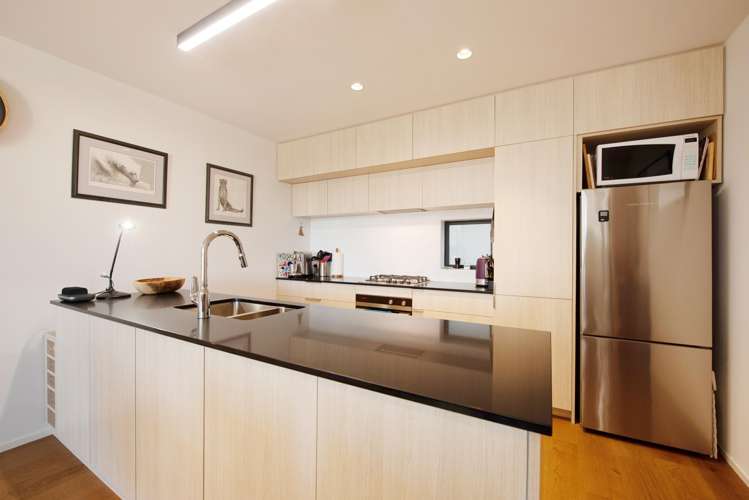 31 Erica Pabst Way Island Bay_6