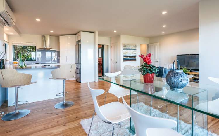 35 Junction Road Oneroa_11