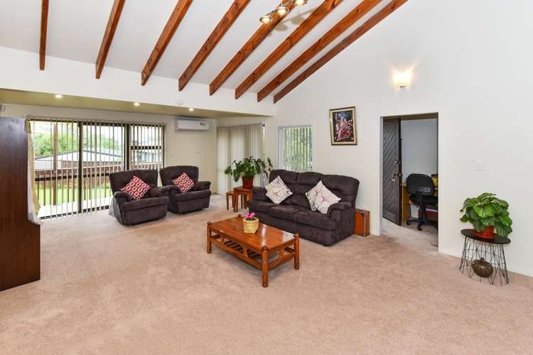 3 Mataura Place Clover Park_13