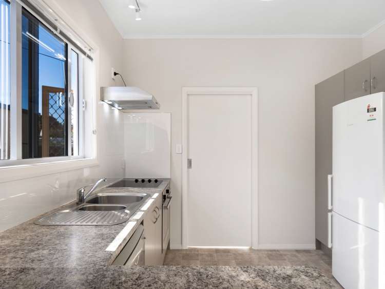 66 Great North Road Saint Johns Hill_6