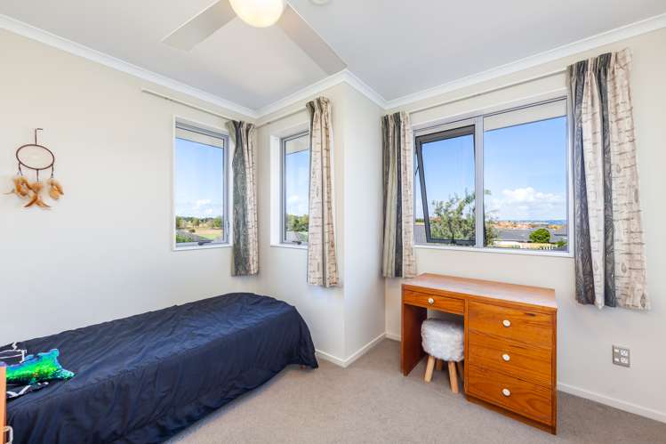 15 Buccaneer Court Gulf Harbour_17