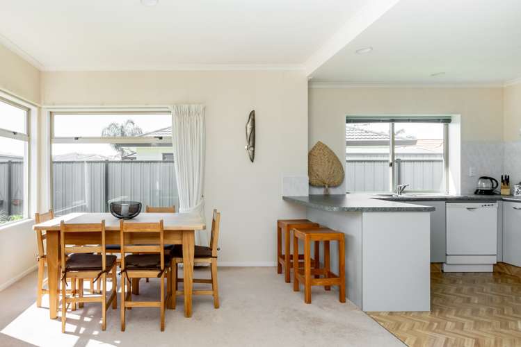 5 Ellerslie Place Taradale_7